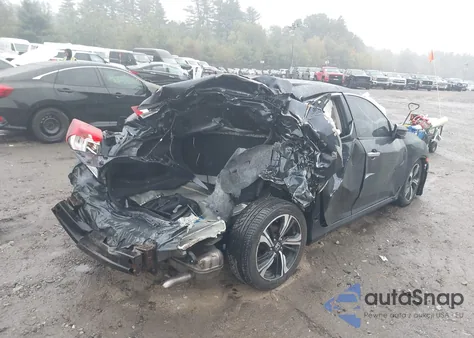 2016 Honda Civic Touring z USA, uszkodzony, nr VIN 19XFC1F93GE209876